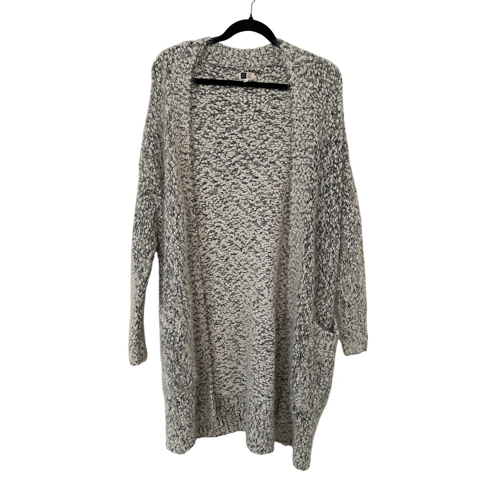 Lira Clothing Marled Eyelash Knit Cardigan XS/S Oversized Relaxed Cozy Boho